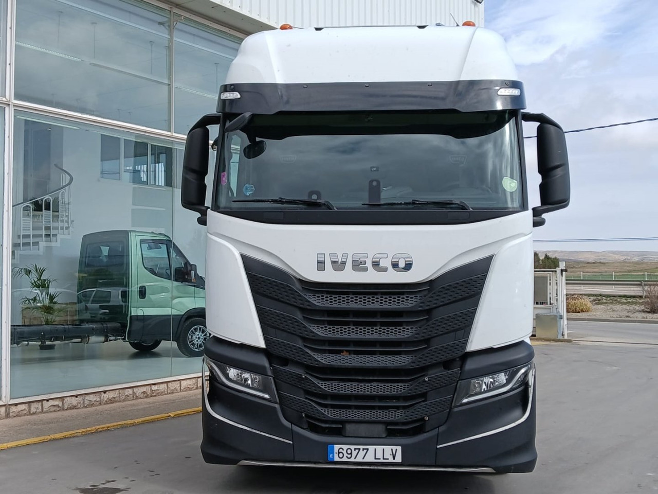 Cabeza Tractora IVECO 460 AUTOMATICO INTARDER ADR - יחידת טרקטור: תמונה 2 Cabeza Tractora IVECO 460 AUTOMATICO INTARDER ADR - יחידת טרקטור: תמונה 2