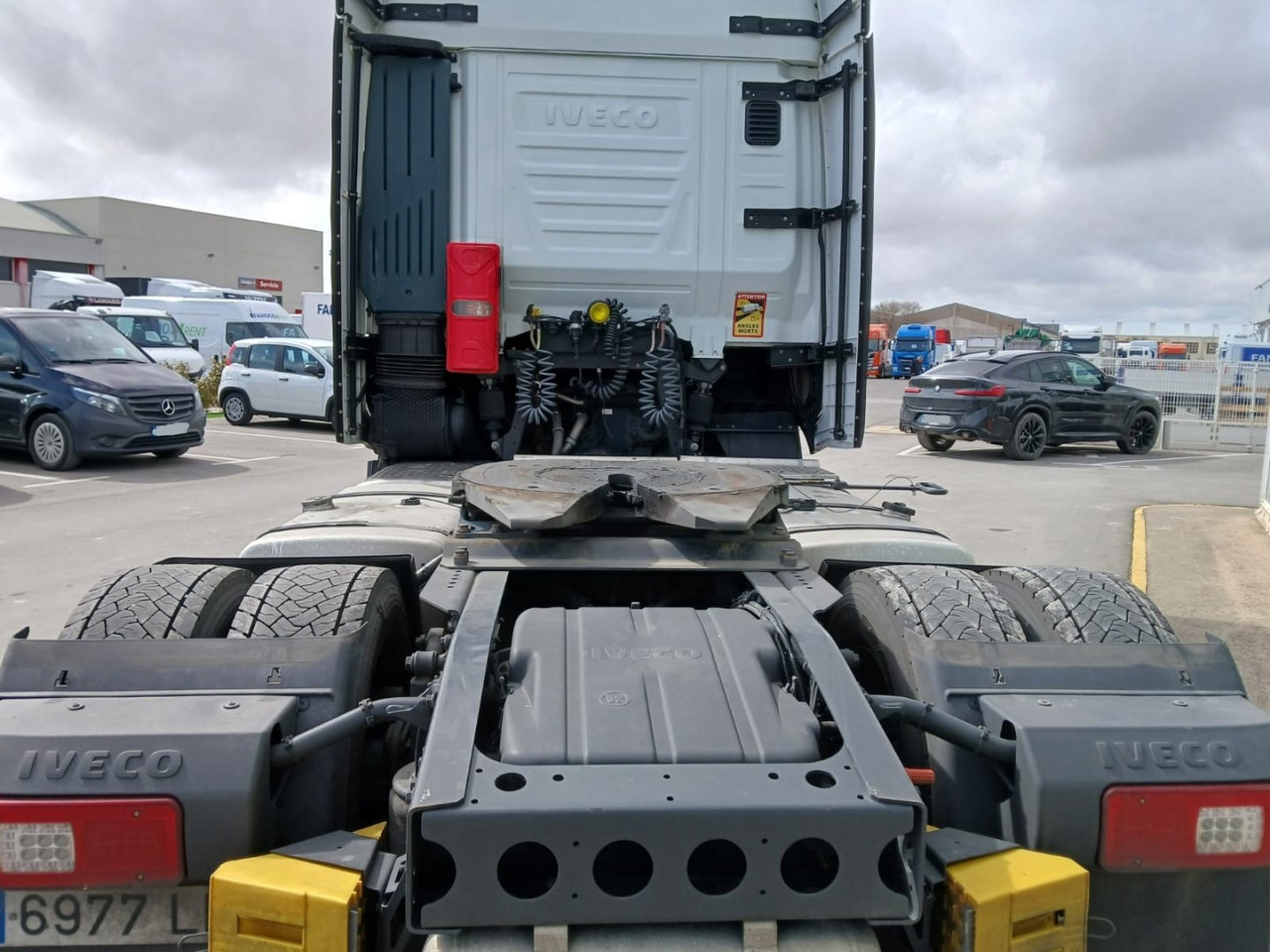 Cabeza Tractora IVECO 460 AUTOMATICO INTARDER ADR - יחידת טרקטור: תמונה 5 Cabeza Tractora IVECO 460 AUTOMATICO INTARDER ADR - יחידת טרקטור: תמונה 5