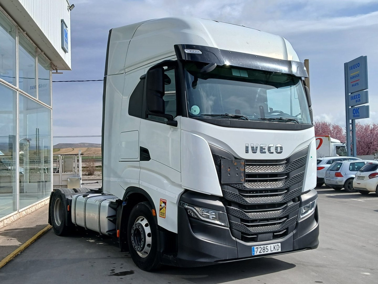Cabeza Tractora IVECO 460 AUTOMATICO INTARDER ADR - יחידת טרקטור: תמונה 3 Cabeza Tractora IVECO 460 AUTOMATICO INTARDER ADR - יחידת טרקטור: תמונה 3