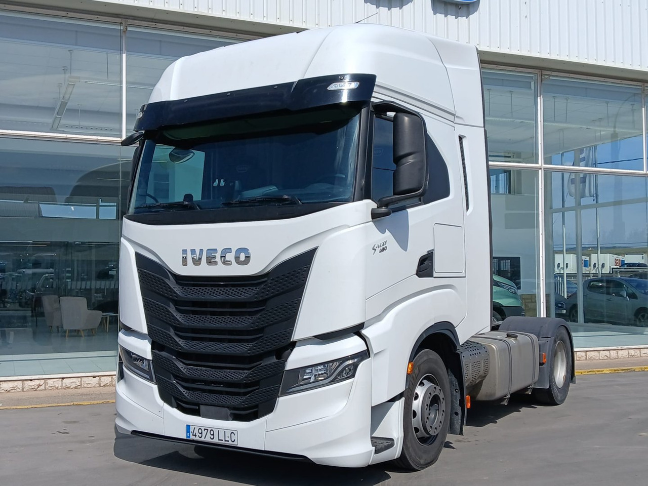 Cabeza Tractora IVECO 480 AUTOMATICO CON INTARDER - יחידת טרקטור: תמונה 1 Cabeza Tractora IVECO 480 AUTOMATICO CON INTARDER - יחידת טרקטור: תמונה 1
