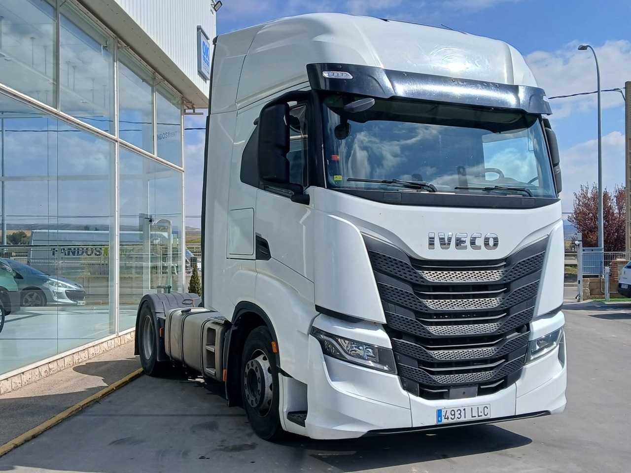 Cabeza Tractora IVECO 480 AUTOMATICO CON INTARDER - יחידת טרקטור: תמונה 3 Cabeza Tractora IVECO 480 AUTOMATICO CON INTARDER - יחידת טרקטור: תמונה 3