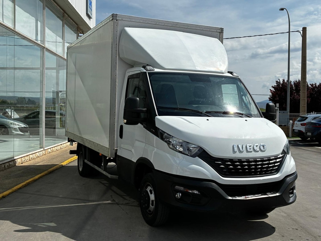 Caja cerrada IVECO 35C16 3.0 20m3 - כלי רכב מסחרי עם תיבה: תמונה 3 Caja cerrada IVECO 35C16 3.0 20m3 - כלי רכב מסחרי עם תיבה: תמונה 3