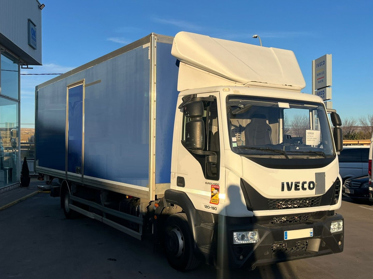 Caja cerrada IVECO Eurocargo ML 120 E19 P - משאית תיבה: תמונה 3 Caja cerrada IVECO Eurocargo ML 120 E19 P - משאית תיבה: תמונה 3