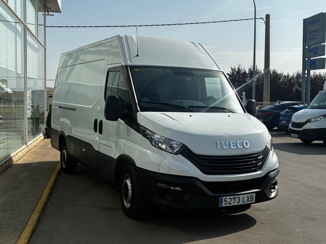 Furgón IVECO 35S16 V 12m3 - כלי רכב מסחרי עם לוח: תמונה 3 Furgón IVECO 35S16 V 12m3 - כלי רכב מסחרי עם לוח: תמונה 3