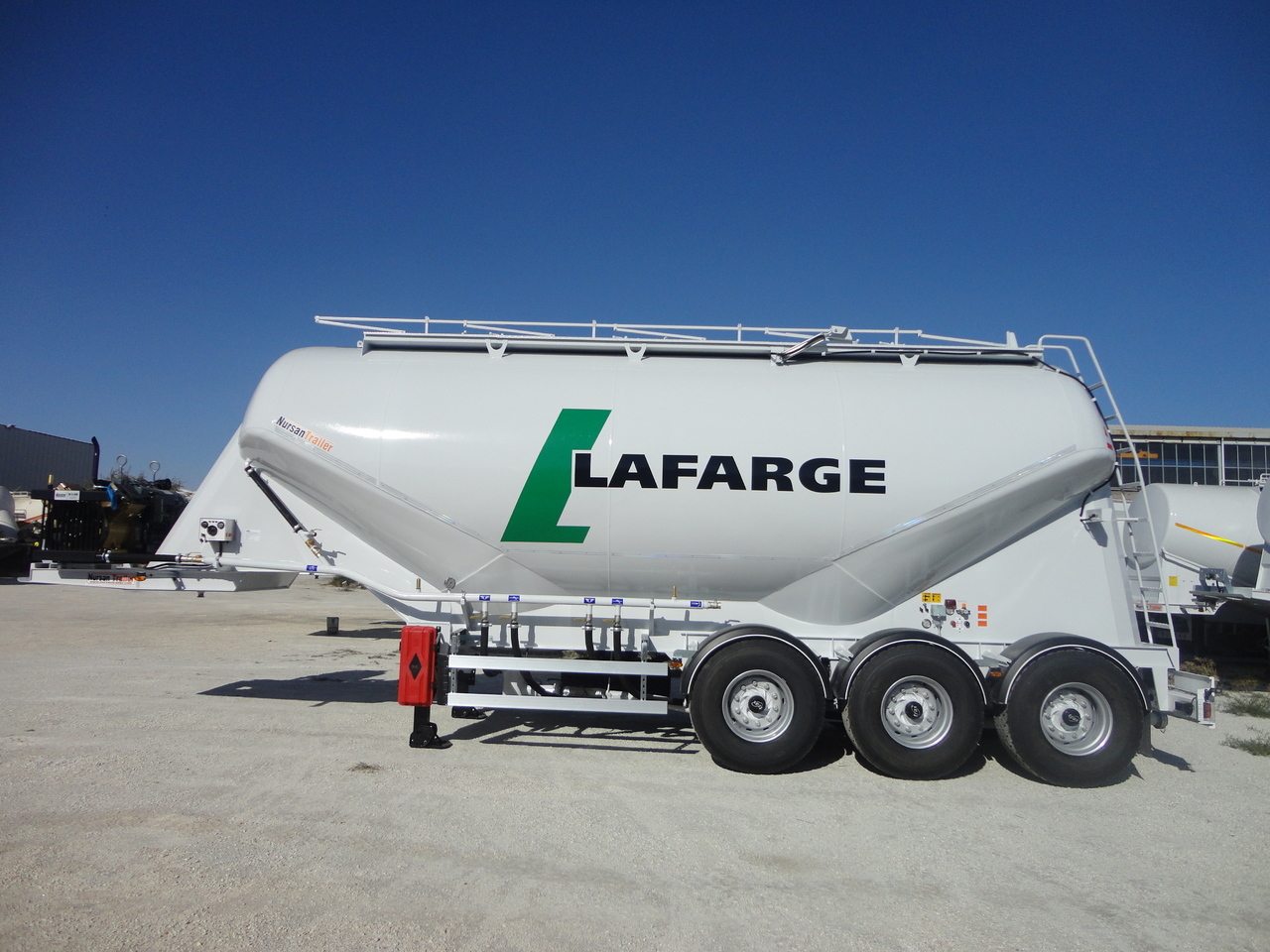 NURSAN Steel W Type Silo - סמיטריילר Silo: תמונה 1 NURSAN Steel W Type Silo - סמיטריילר Silo: תמונה 1