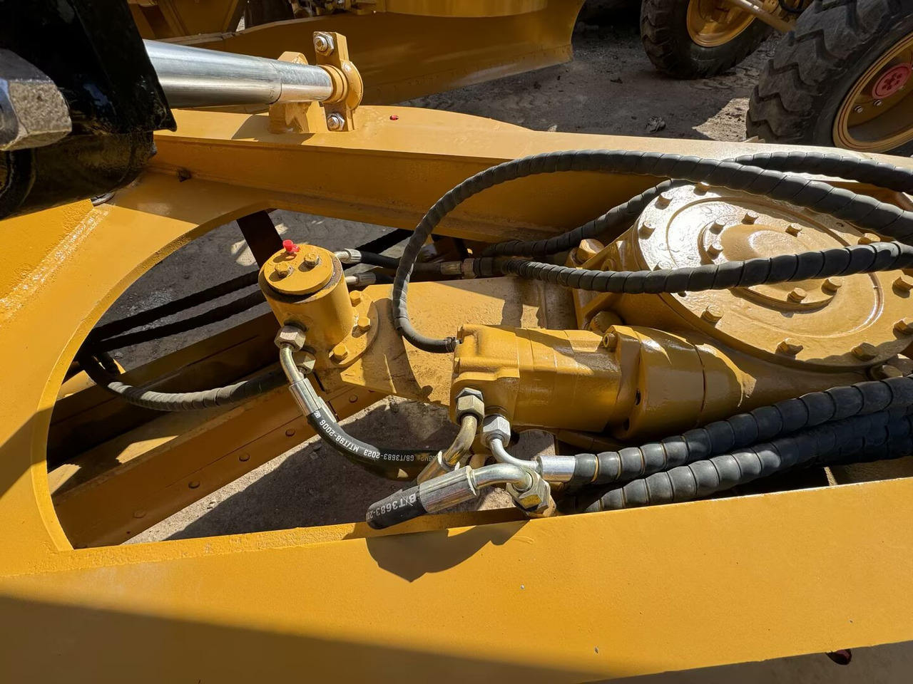 CAT 140K 140H 140G - מפלסת: תמונה 2 CAT 140K 140H 140G - מפלסת: תמונה 2