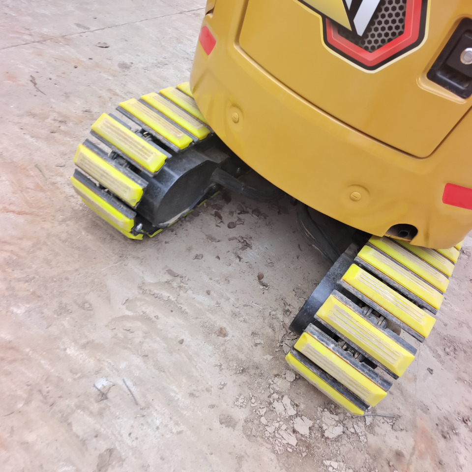 CAT 302CR WITH RUBBER TRACK PAD - מיני מחפר: תמונה 3 CAT 302CR WITH RUBBER TRACK PAD - מיני מחפר: תמונה 3