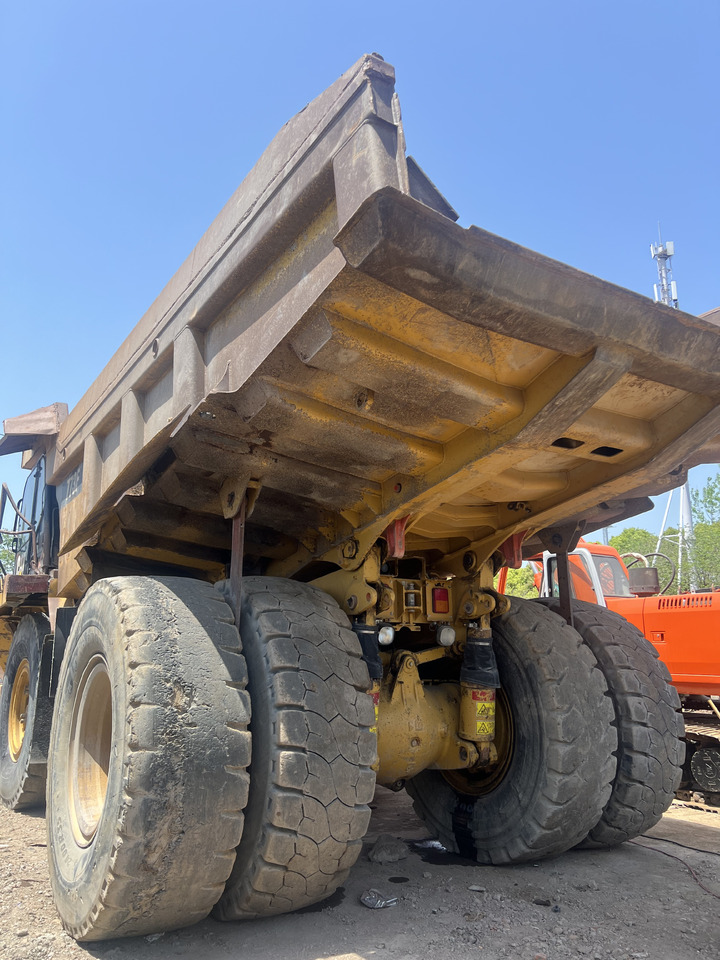 CAT 773F MINING DUMP TRUCK - משאית סלעים/ מסיר פסולת קשיח: תמונה 4 CAT 773F MINING DUMP TRUCK - משאית סלעים/ מסיר פסולת קשיח: תמונה 4