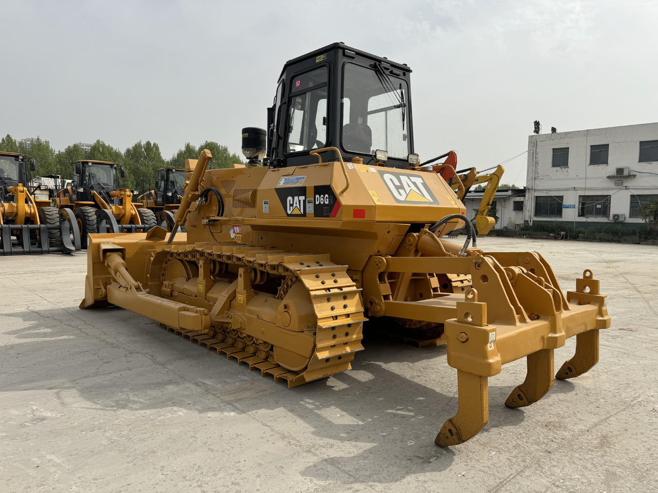 CAT D6G D 6 G D7G D5G - דחפור: תמונה 3 CAT D6G D 6 G D7G D5G - דחפור: תמונה 3