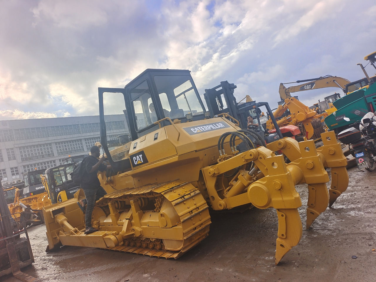 CAT D7G - דחפור: תמונה 4 CAT D7G - דחפור: תמונה 4