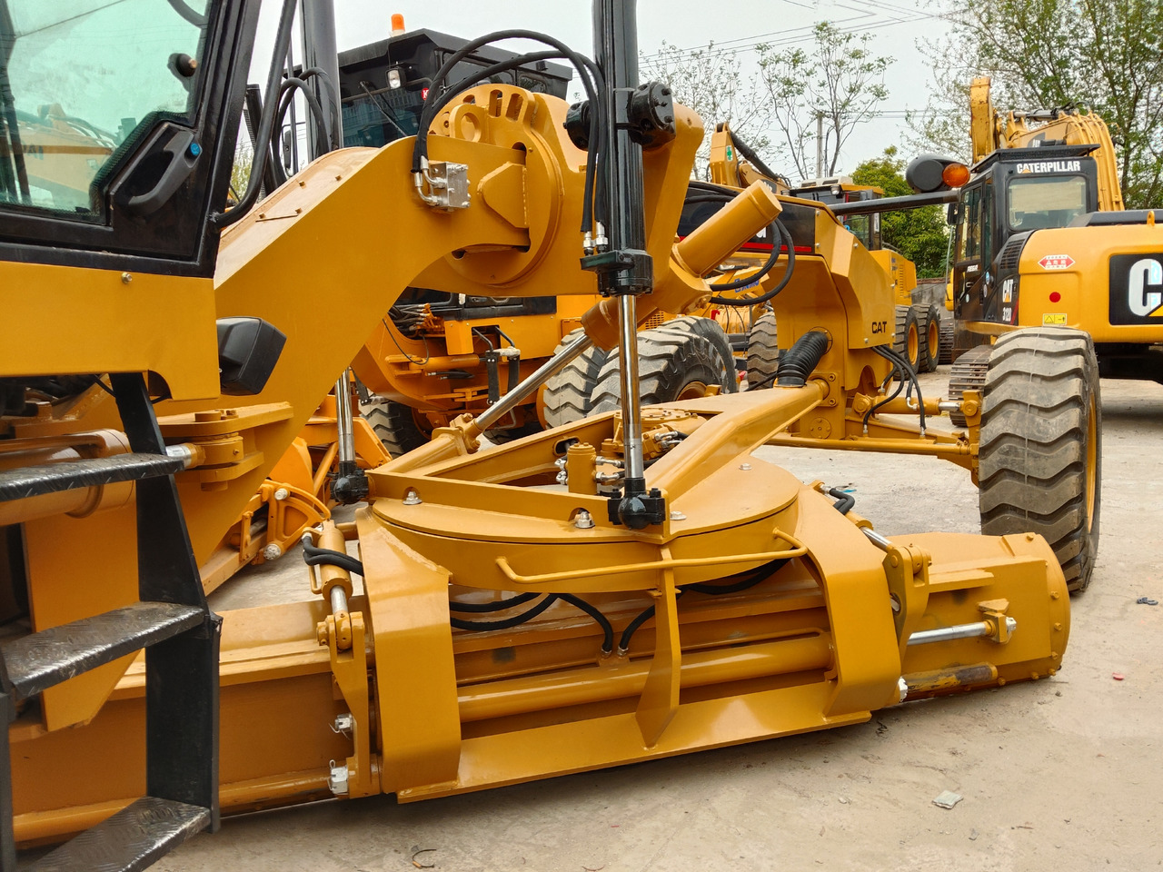 CATERPILLAR 140G CAT 140 G 140K 140H - מפלסת: תמונה 5 CATERPILLAR 140G CAT 140 G 140K 140H - מפלסת: תמונה 5