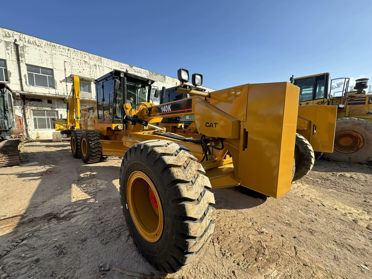 CATERPILLAR 140K CAT 140H 140G - מפלסת: תמונה 5 CATERPILLAR 140K CAT 140H 140G - מפלסת: תמונה 5
