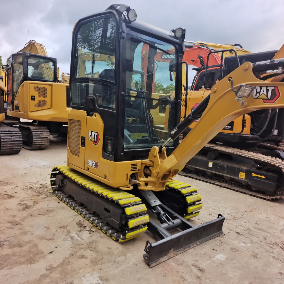 CATERPILLAR 302CR WITH RUBBER TRACK - מיני מחפר: תמונה 1 CATERPILLAR 302CR WITH RUBBER TRACK - מיני מחפר: תמונה 1