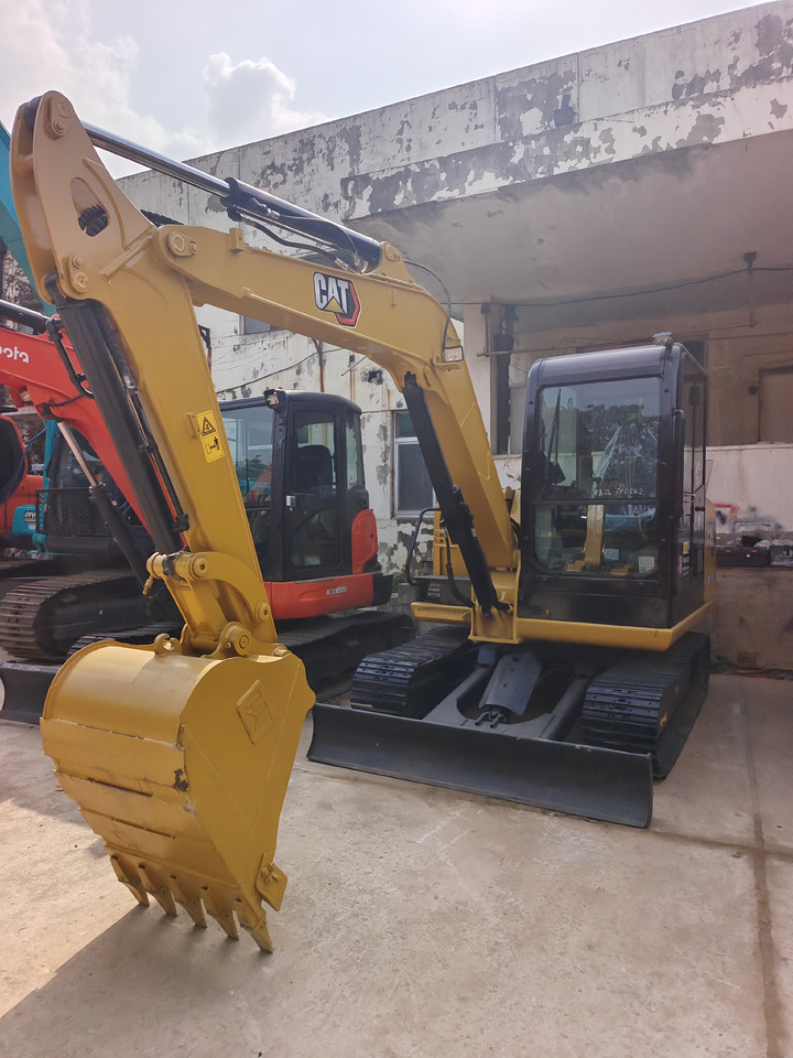 CATERPILLAR 305.5E2 CAT - מיני מחפר: תמונה 2 CATERPILLAR 305.5E2 CAT - מיני מחפר: תמונה 2