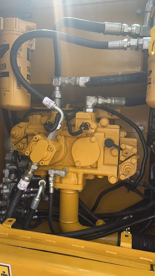 CATERPILLAR 312D2GC - מחפר סורק: תמונה 2 CATERPILLAR 312D2GC - מחפר סורק: תמונה 2