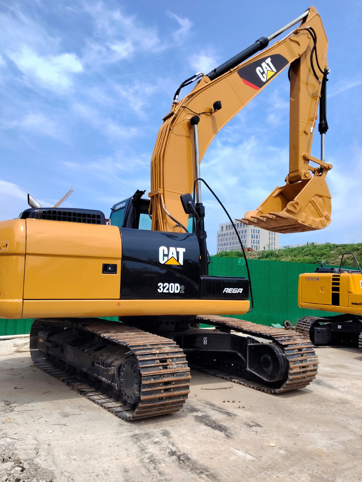 CATERPILLAR 320D2 Caterpillar 320D D2 L with Powerful C7.1 Diesel Engine - מחפר סורק: תמונה 3 CATERPILLAR 320D2 Caterpillar 320D D2 L with Powerful C7.1 Diesel Engine - מחפר סורק: תמונה 3