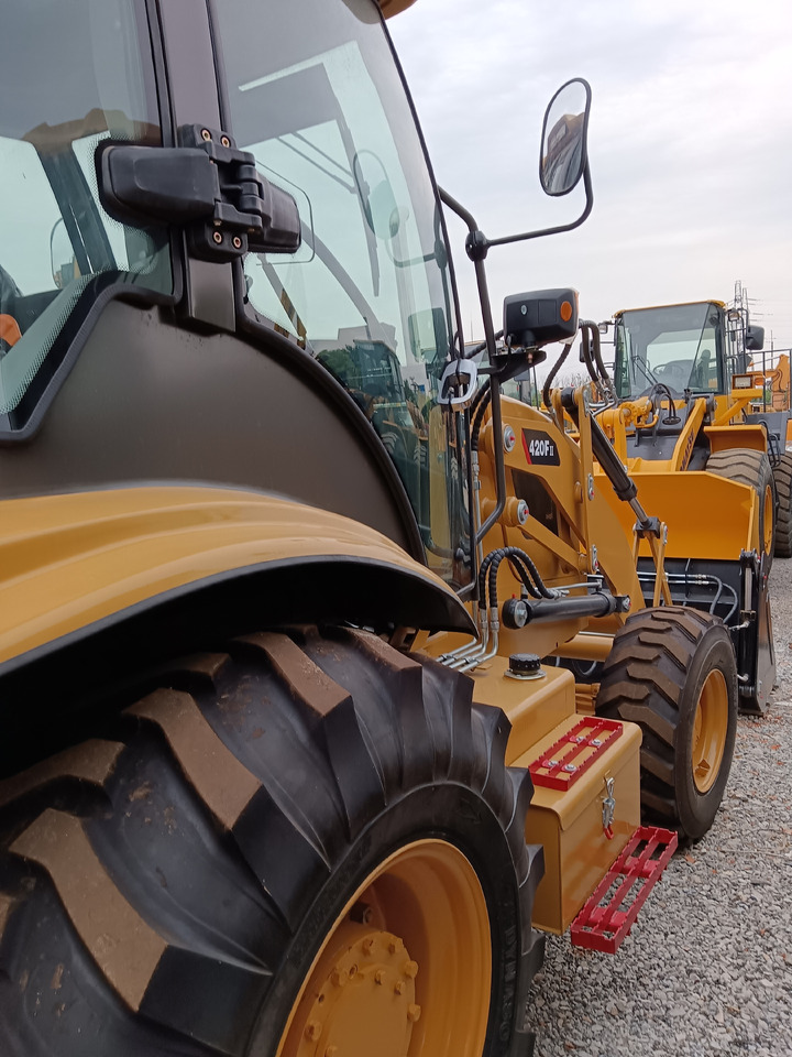 חָדָשׁ מחפרון CATERPILLAR 420F2 BRAND NEW: תמונה 16