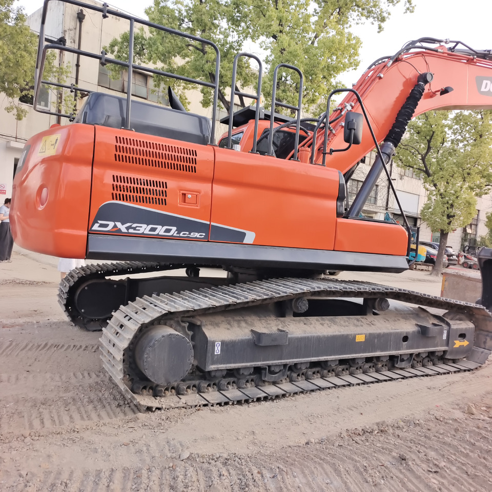 DOOSAN DX 300 LC - 9C - מחפר סורק: תמונה 3 DOOSAN DX 300 LC - 9C - מחפר סורק: תמונה 3