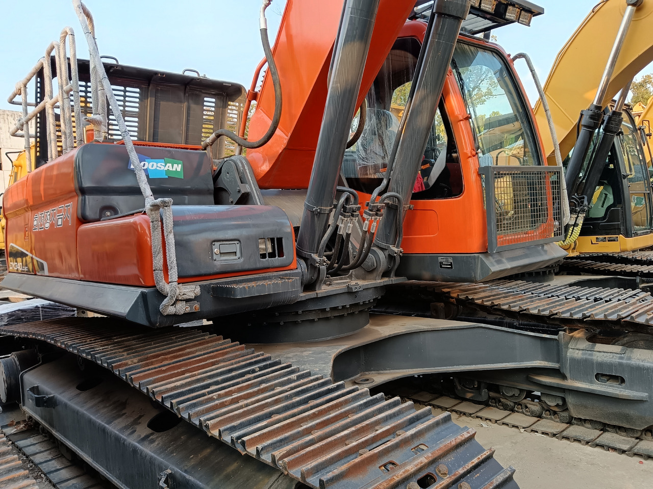 DOOSAN DX 340 LC - 9 C DX340 LCA - מחפר סורק: תמונה 2 DOOSAN DX 340 LC - 9 C DX340 LCA - מחפר סורק: תמונה 2