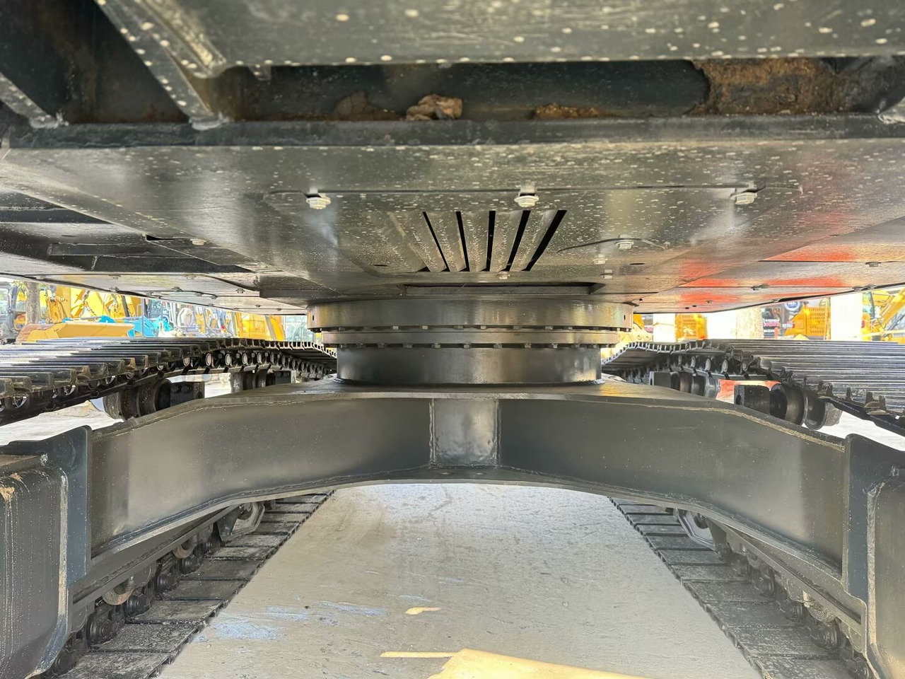 HYUNDAI 220LC-9S 220LC-9T - מחפר סורק: תמונה 3 HYUNDAI 220LC-9S 220LC-9T - מחפר סורק: תמונה 3