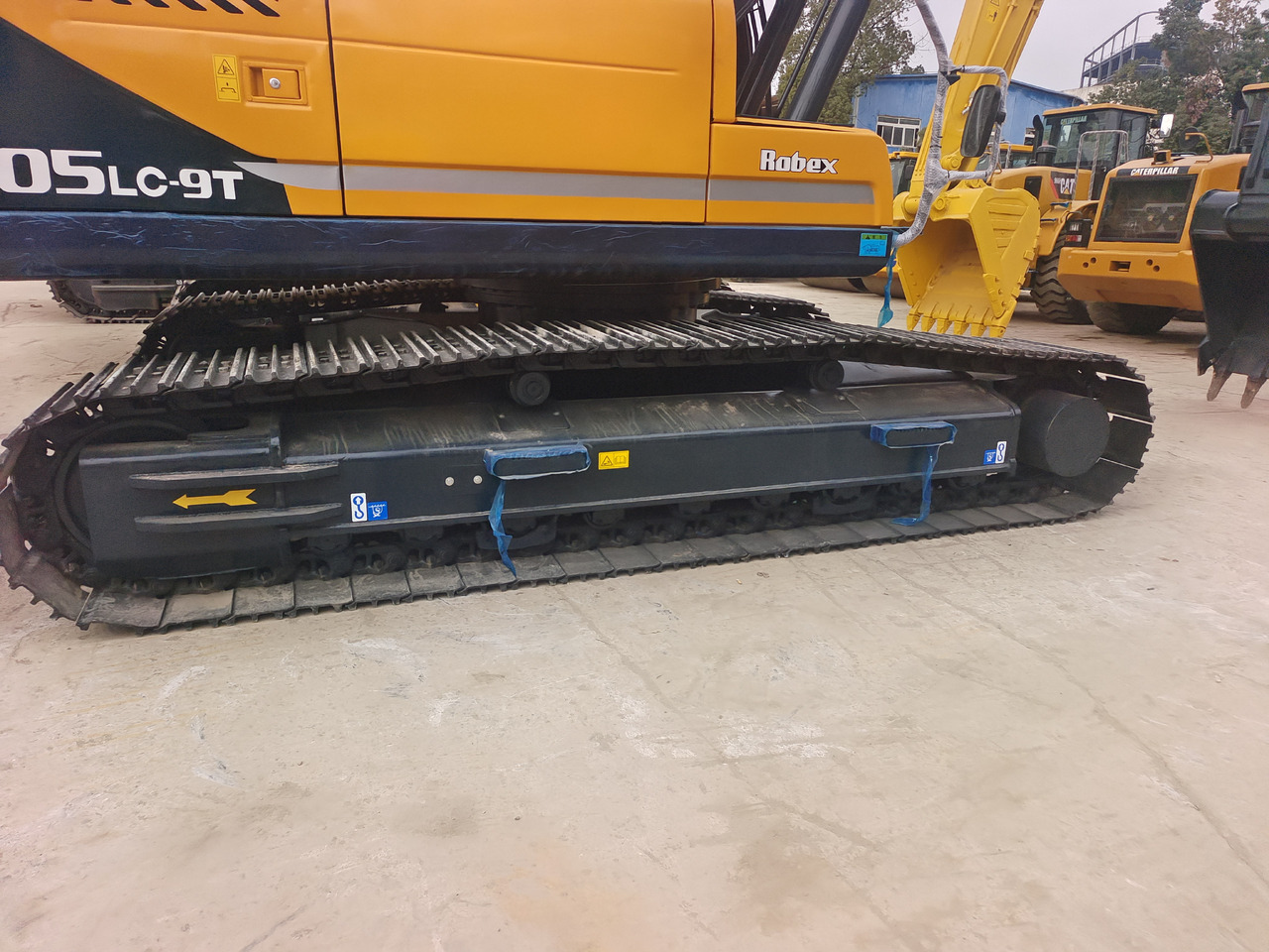 HYUNDAI 305LC-9T - מחפר סורק: תמונה 5 HYUNDAI 305LC-9T - מחפר סורק: תמונה 5