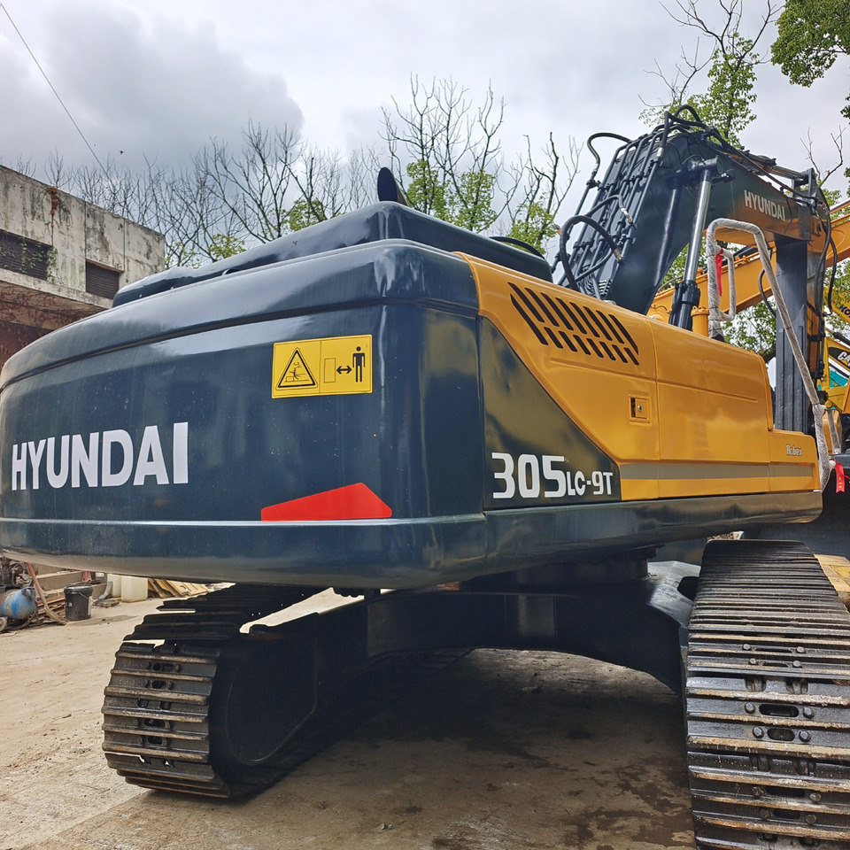 HYUNDAI 305LC-9T - מחפר סורק: תמונה 4 HYUNDAI 305LC-9T - מחפר סורק: תמונה 4