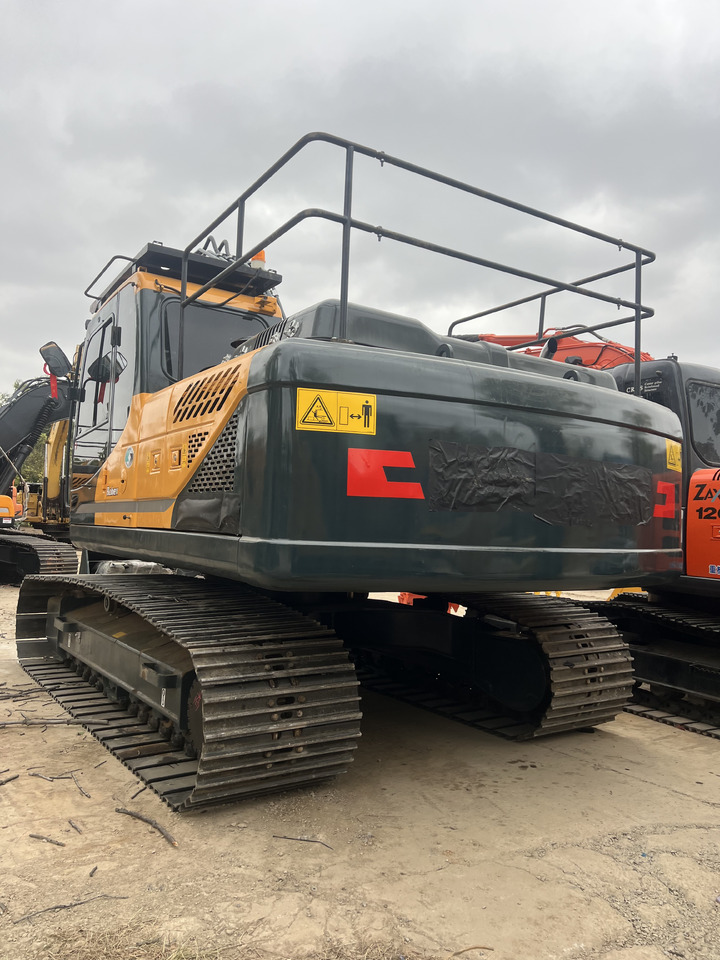 HYUNDAI HX220HD BROADEN TRACK SHOES - מחפר סורק: תמונה 3 HYUNDAI HX220HD BROADEN TRACK SHOES - מחפר סורק: תמונה 3