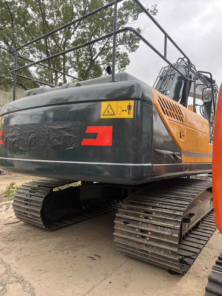 HYUNDAI HX220HD BROADEN TRACK SHOES - מחפר סורק: תמונה 4 HYUNDAI HX220HD BROADEN TRACK SHOES - מחפר סורק: תמונה 4