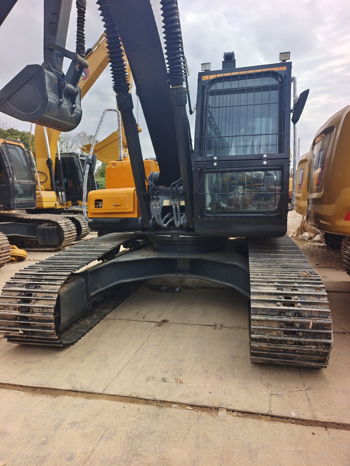 HYUNDAI HX220HD - מחפר סורק: תמונה 4 HYUNDAI HX220HD - מחפר סורק: תמונה 4