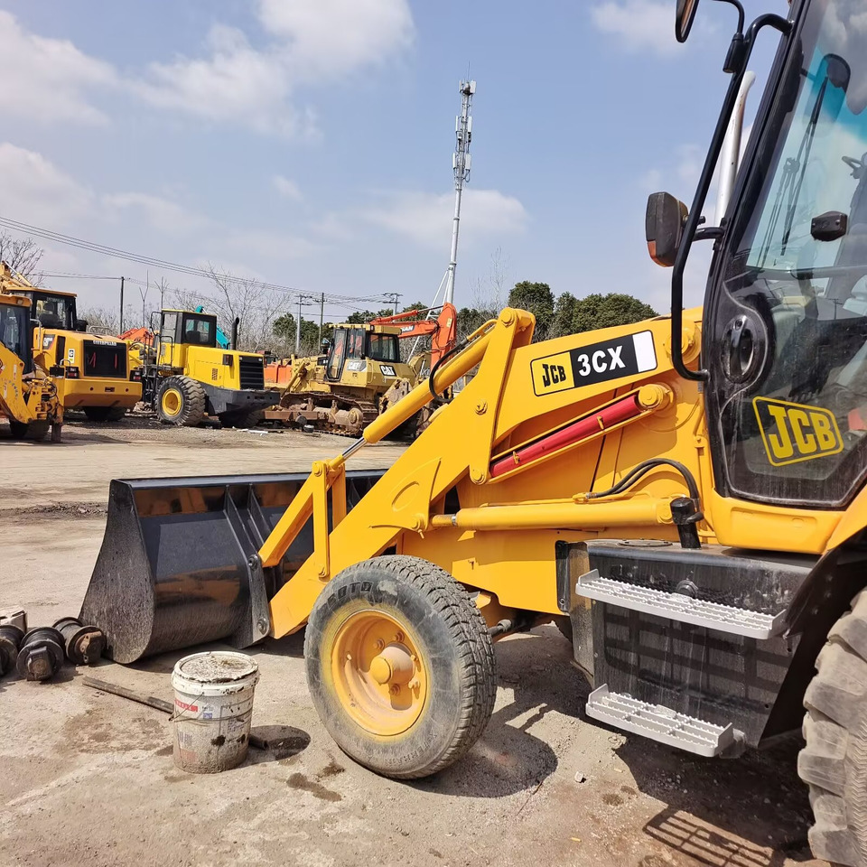 מחפרון JCB 3CX MADE IN UK: תמונה 13