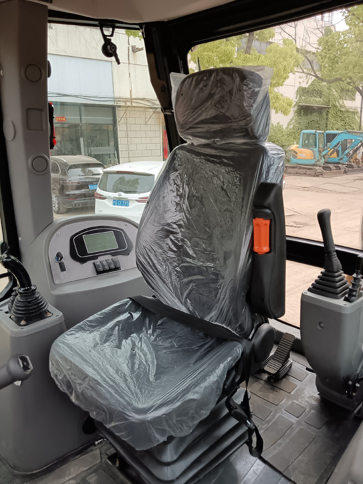 JCB 4 C X - מחפרון: תמונה 5 JCB 4 C X - מחפרון: תמונה 5