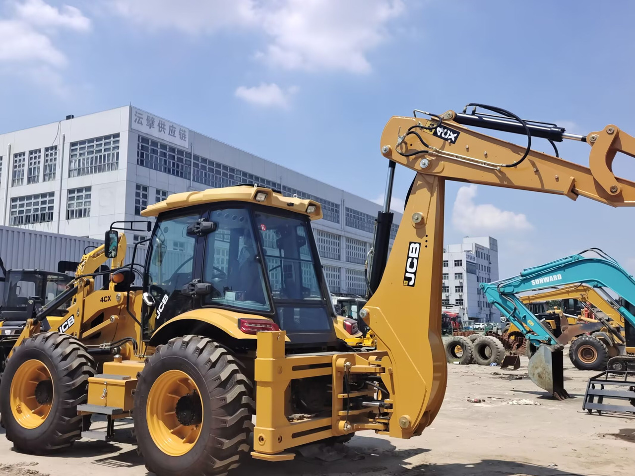 JCB 4CX BRAND NEW - מחפרון: תמונה 1 JCB 4CX BRAND NEW - מחפרון: תמונה 1