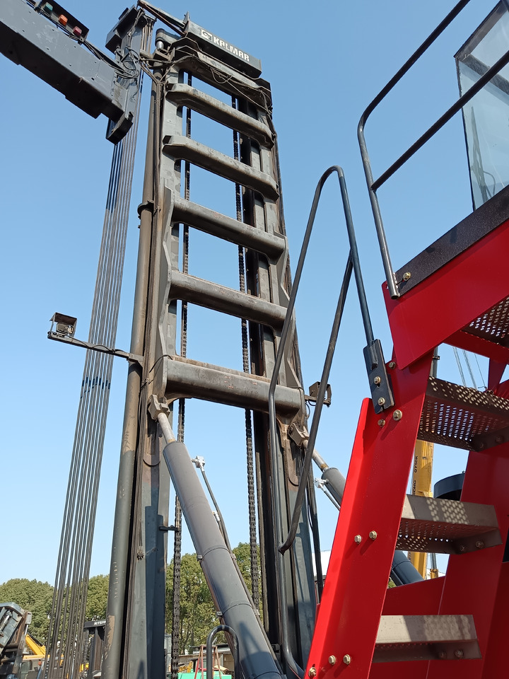 KALMAR DCE90 - מערים הגעה: תמונה 5 KALMAR DCE90 - מערים הגעה: תמונה 5