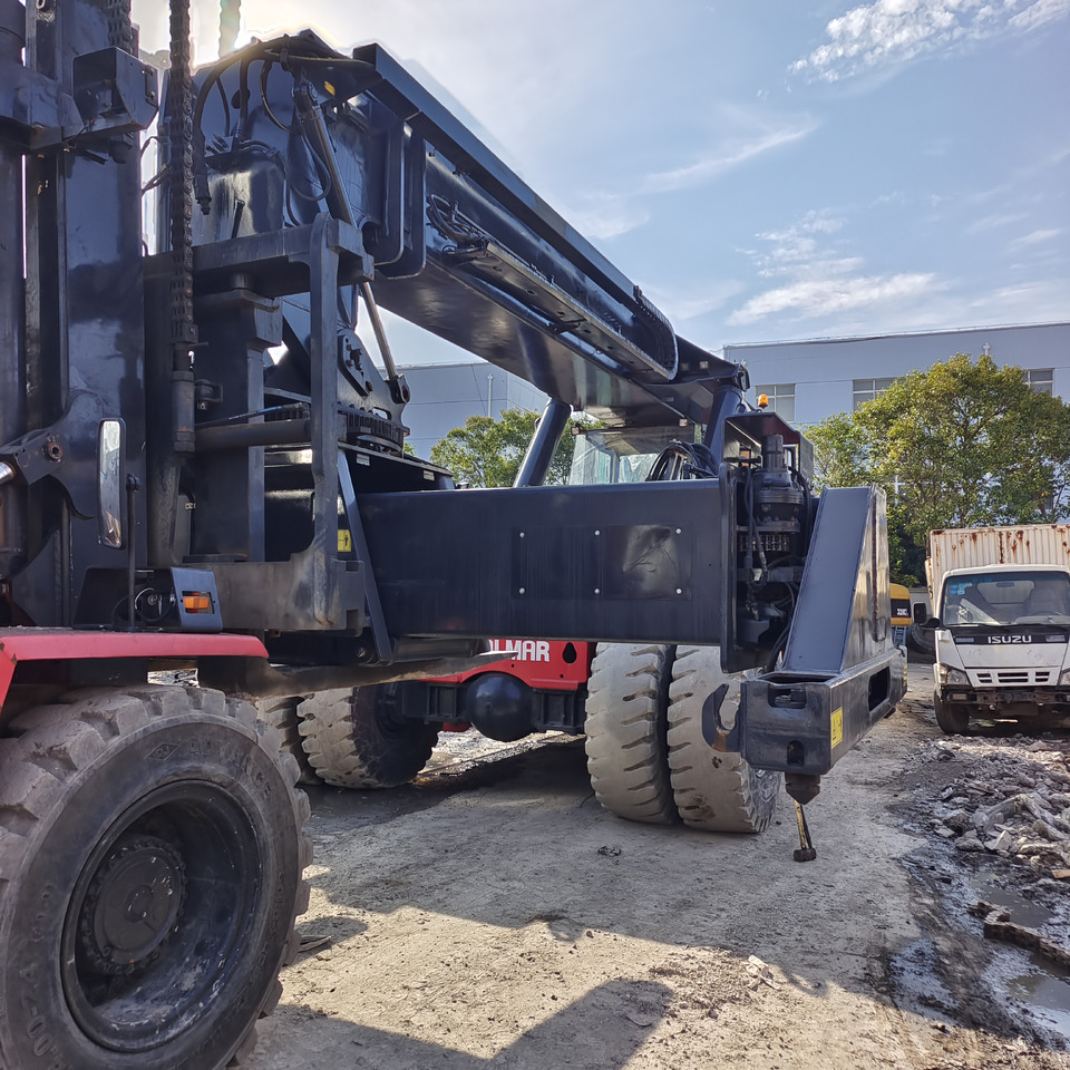 KALMAR DRT450 45 TON DRF 450 DRU450 DRD 450 - מערים הגעה: תמונה 3 KALMAR DRT450 45 TON DRF 450 DRU450 DRD 450 - מערים הגעה: תמונה 3