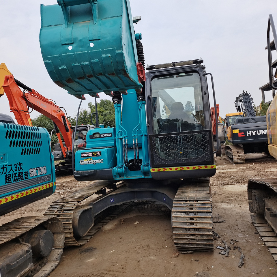KOBELCO SK140 SK200-8 - מחפר סורק: תמונה 5 KOBELCO SK140 SK200-8 - מחפר סורק: תמונה 5