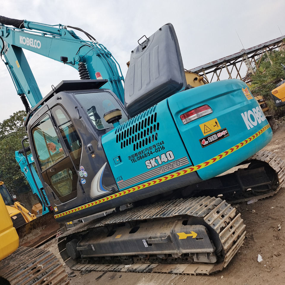 KOBELCO SK140 SK200-8 - מחפר סורק: תמונה 1 KOBELCO SK140 SK200-8 - מחפר סורק: תמונה 1
