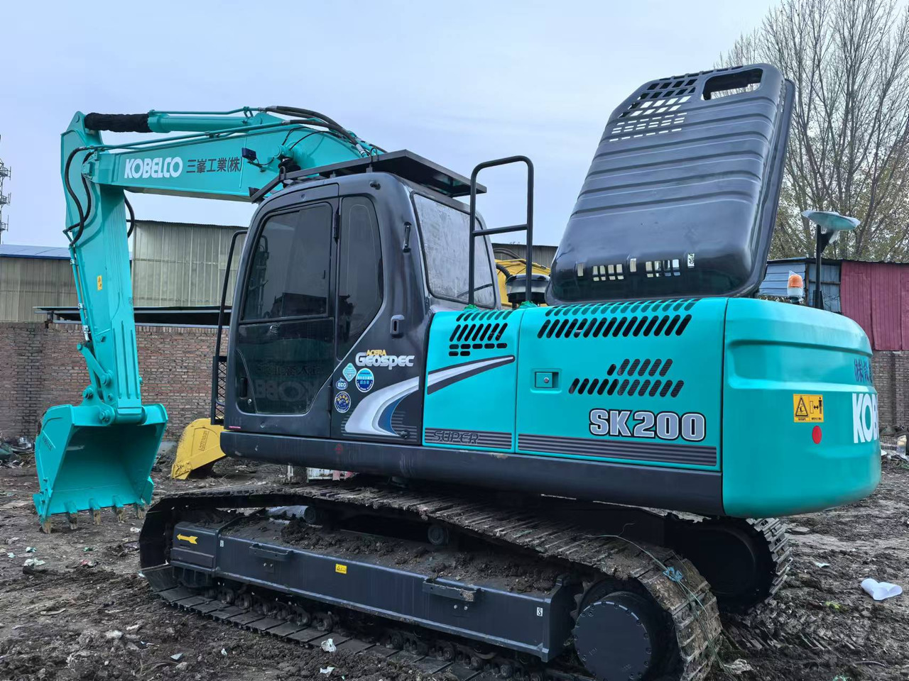 KOBELCO SK200-8 SK 200-8 200 - 8 - מחפר סורק: תמונה 1 KOBELCO SK200-8 SK 200-8 200 - 8 - מחפר סורק: תמונה 1