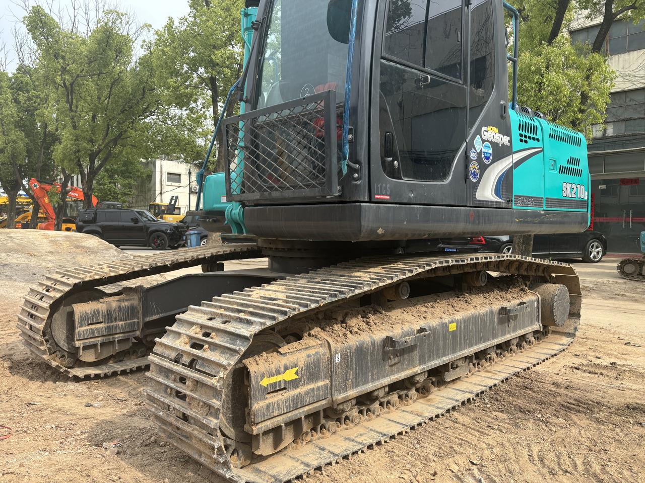 KOBELCO SK210LC-8 - מחפר סורק: תמונה 5 KOBELCO SK210LC-8 - מחפר סורק: תמונה 5