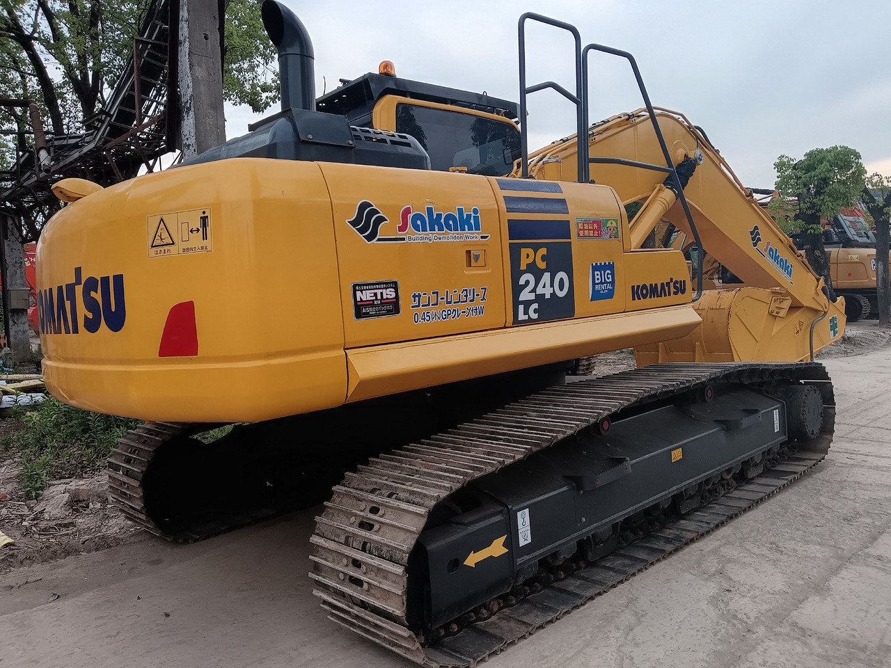 KOMATSU PC 240 LC - מחפר סורק: תמונה 2 KOMATSU PC 240 LC - מחפר סורק: תמונה 2