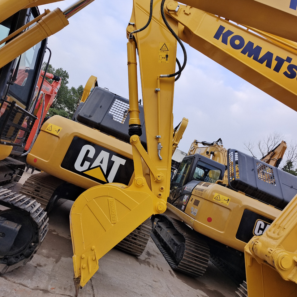 KOMATSU PC210LC-8 PC210-8 - מחפר סורק: תמונה 2 KOMATSU PC210LC-8 PC210-8 - מחפר סורק: תמונה 2
