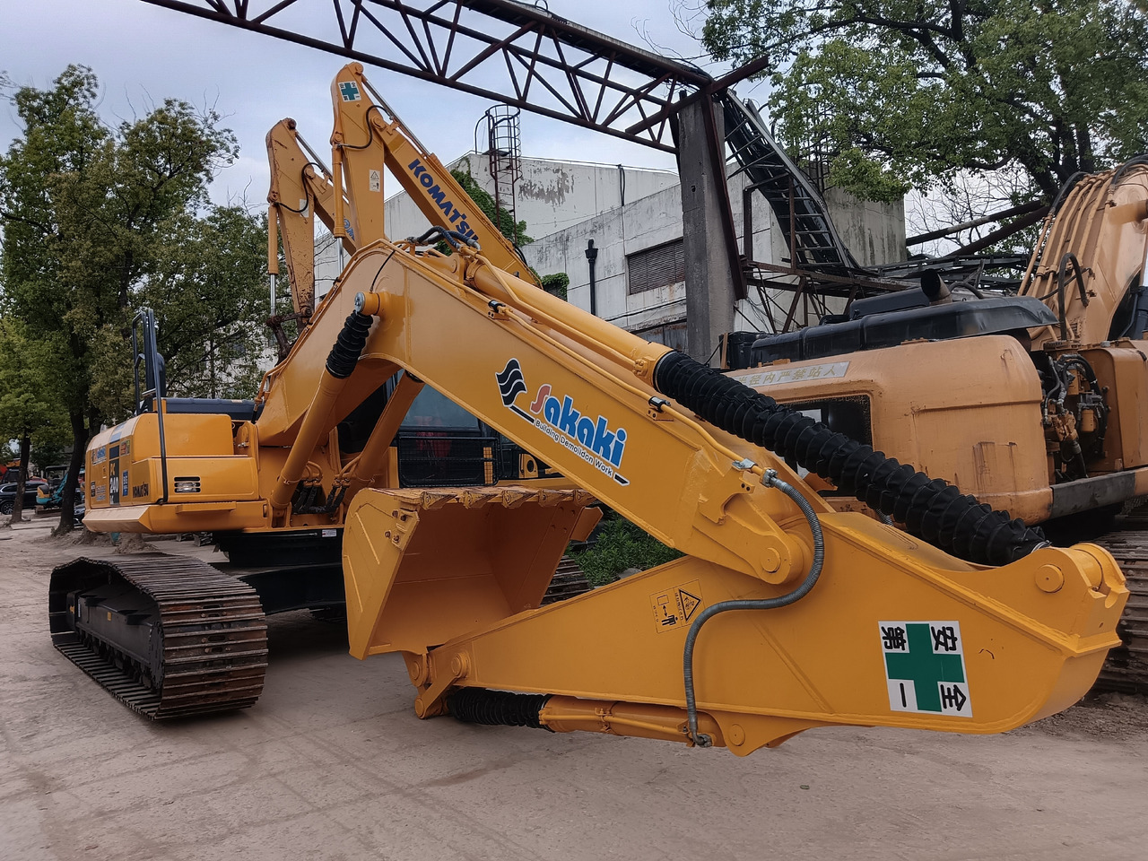 KOMATSU PC240LC - מחפר סורק: תמונה 4 KOMATSU PC240LC - מחפר סורק: תמונה 4
