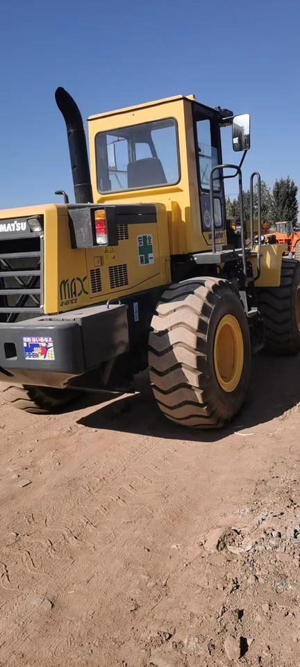 KOMATSU WA320 - מעמיס גלגלים: תמונה 3 KOMATSU WA320 - מעמיס גלגלים: תמונה 3
