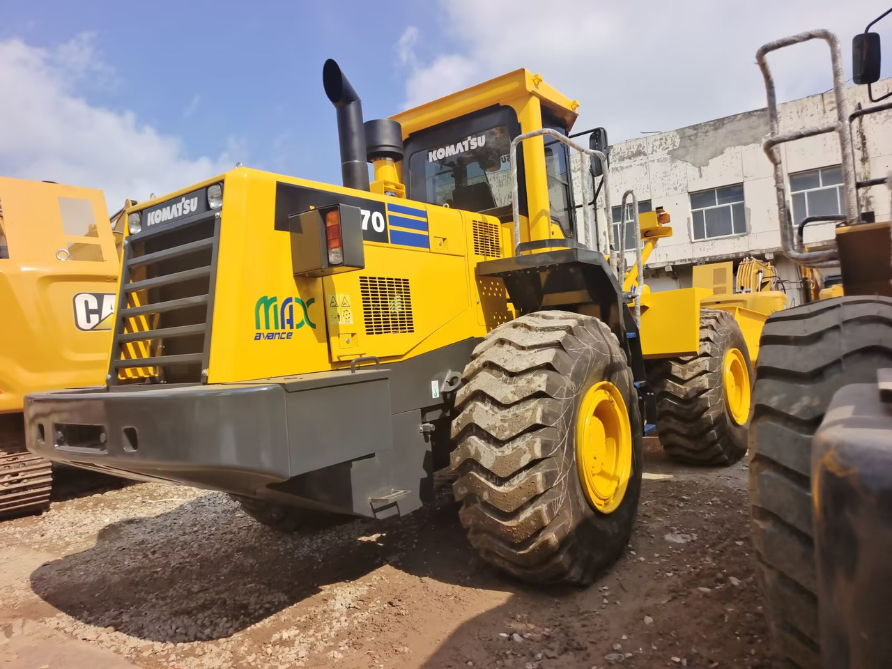 KOMATSU WA470 - מעמיס גלגלים: תמונה 1 KOMATSU WA470 - מעמיס גלגלים: תמונה 1