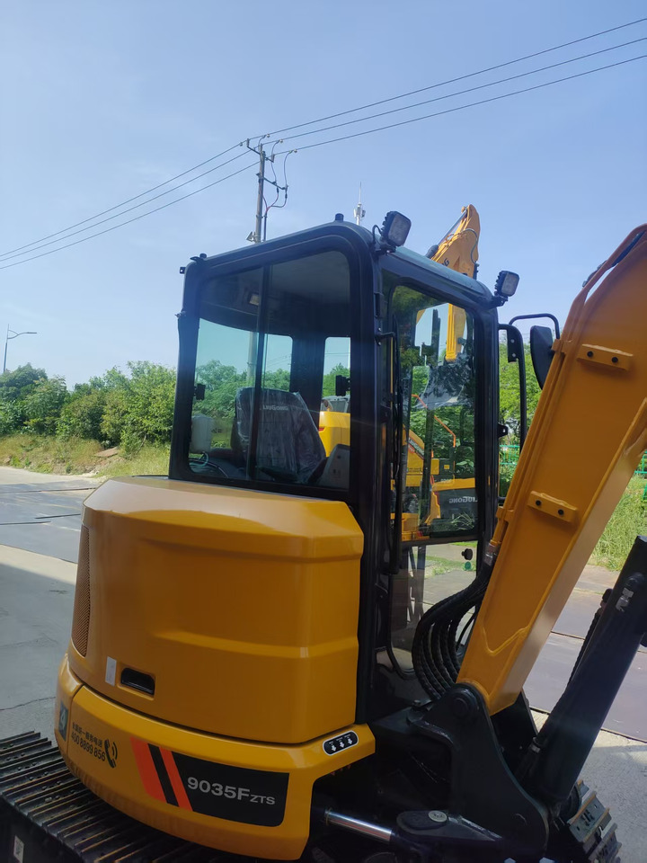LIUGONG 9035F ZTSG4 BRAND NEW 3.8 TON 3 TON 4 TON MINI DIGGER - מיני מחפר: תמונה 4 LIUGONG 9035F ZTSG4 BRAND NEW 3.8 TON 3 TON 4 TON MINI DIGGER - מיני מחפר: תמונה 4