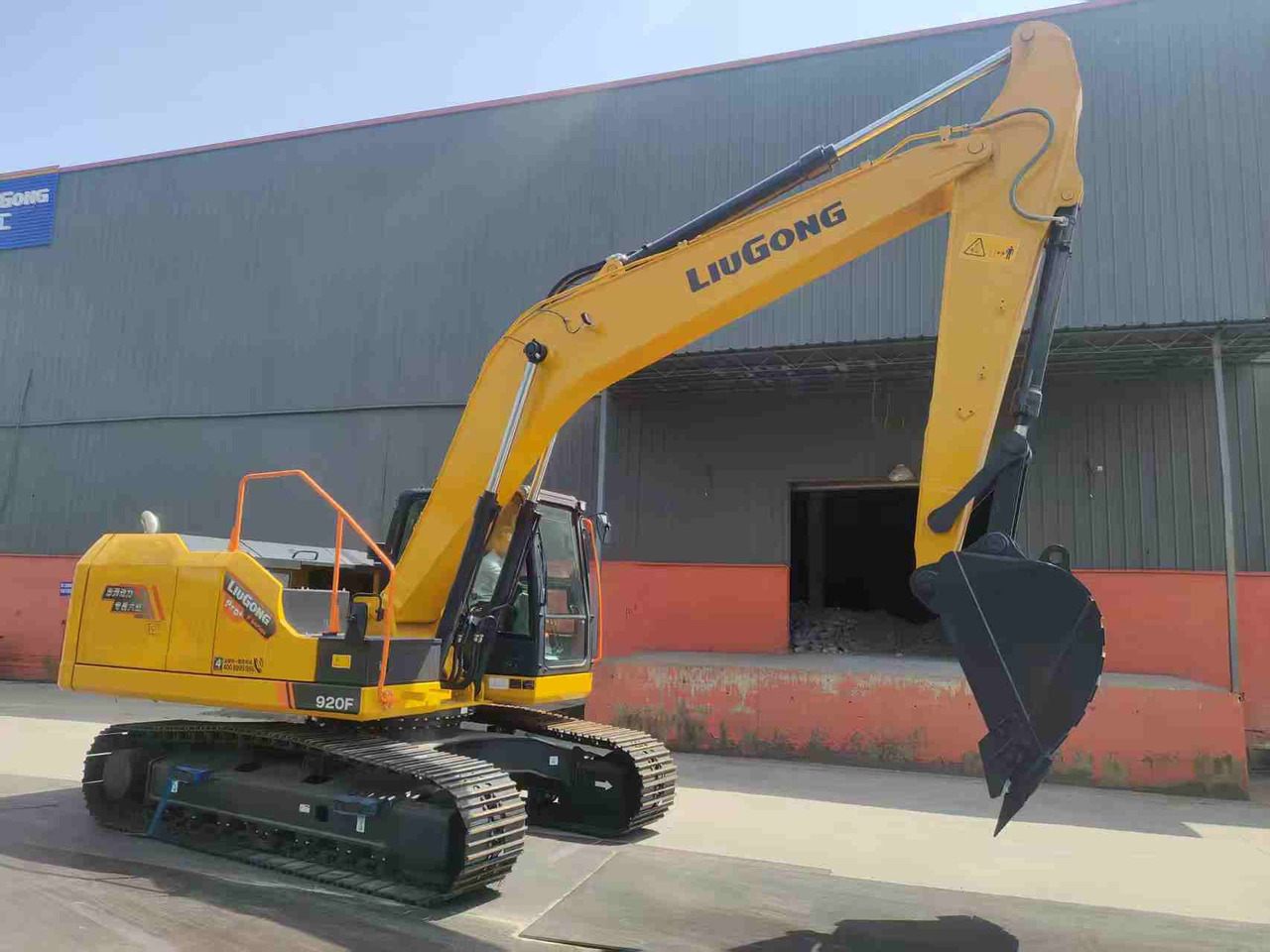 LIUGONG 920FG4 100% Brand New 21.5 TON 20 TON - מחפר סורק: תמונה 3 LIUGONG 920FG4 100% Brand New 21.5 TON 20 TON - מחפר סורק: תמונה 3