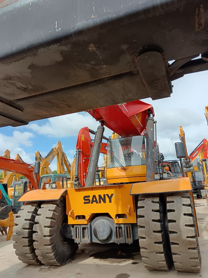 SANY SRSC45C30 REACH CRANE 45 TON - מערים הגעה: תמונה 3 SANY SRSC45C30 REACH CRANE 45 TON - מערים הגעה: תמונה 3