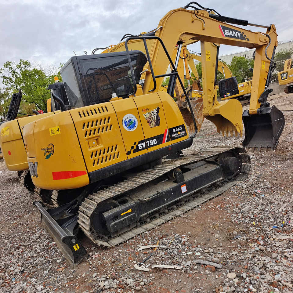 SANY SY 75C - מיני מחפר: תמונה 1 SANY SY 75C - מיני מחפר: תמונה 1