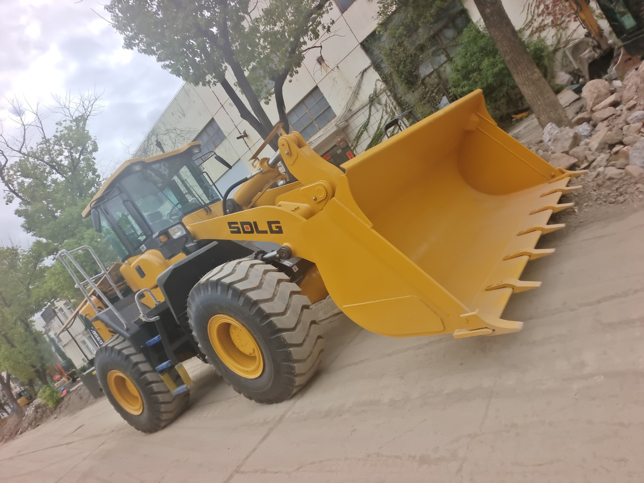 SDLG LG 956L - מעמיס גלגלים: תמונה 2 SDLG LG 956L - מעמיס גלגלים: תמונה 2