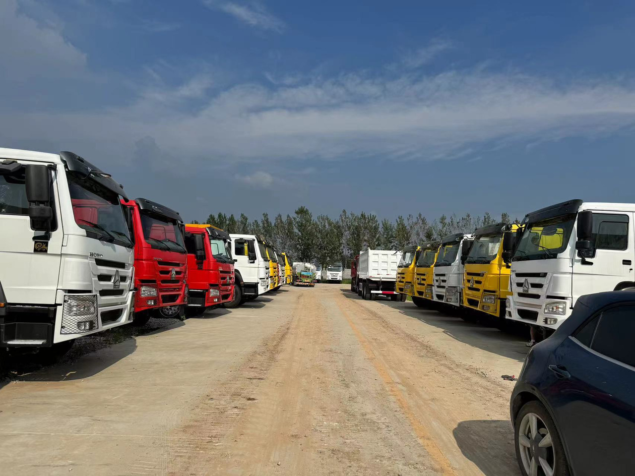 SINOTRUK HOWO 371 DUMP TRUCK 6*4 375 380 400 420 HP - מזהיר: תמונה 3 SINOTRUK HOWO 371 DUMP TRUCK 6*4 375 380 400 420 HP - מזהיר: תמונה 3