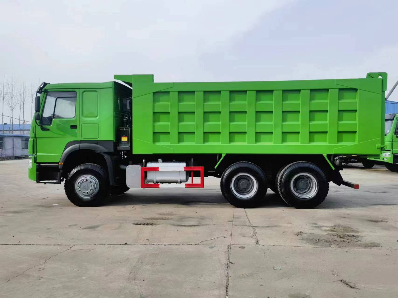 SINOTRUK HOWO 6*4 8*4 371 375 380 400 420 460 HP DUMP TRUCK - מזהיר: תמונה 1 SINOTRUK HOWO 6*4 8*4 371 375 380 400 420 460 HP DUMP TRUCK - מזהיר: תמונה 1